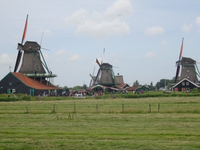 Groeten uit Volendam JV